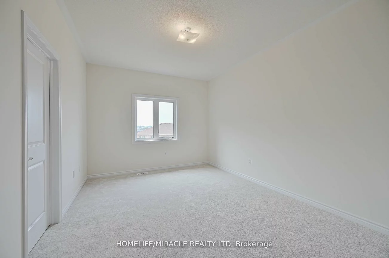 1653, Corsal, Alcona, Innisfil