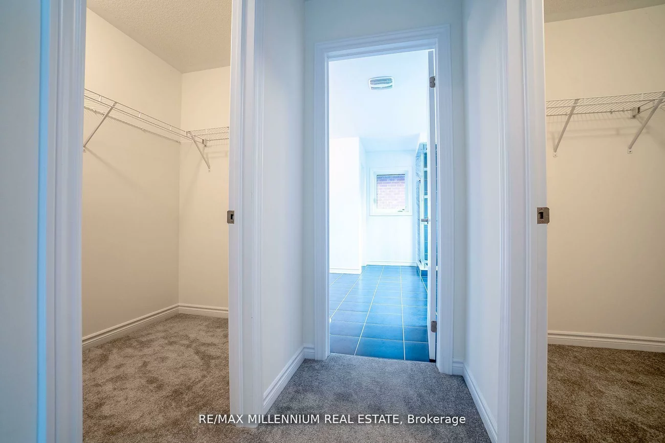 1640, Corsal, Alcona, Innisfil