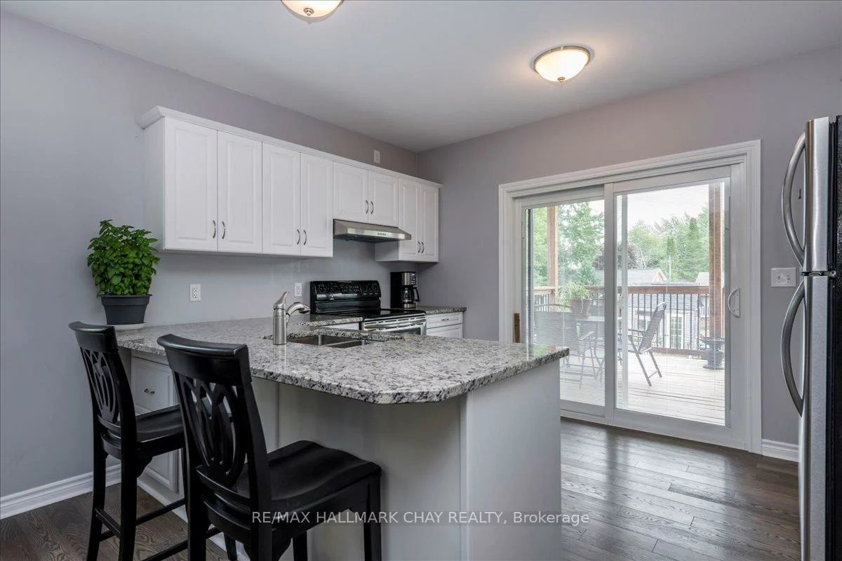 1047, LARCH, Rural Innisfil, Innisfil