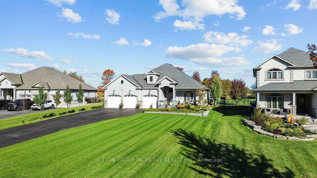 327, Sunnybrae, Stroud, Innisfil