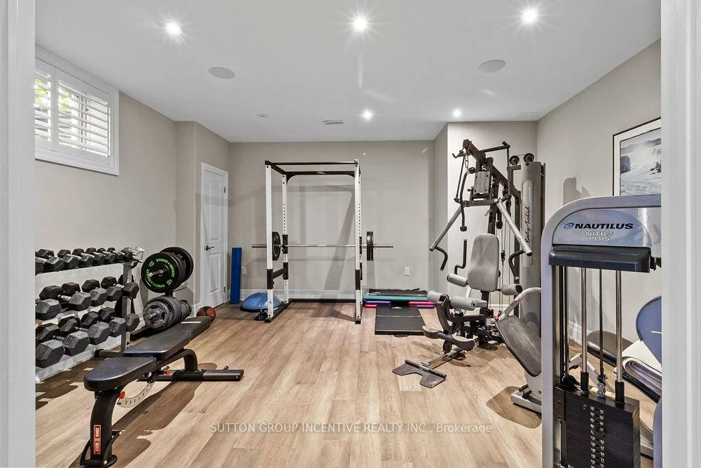 327, Sunnybrae, Stroud, Innisfil