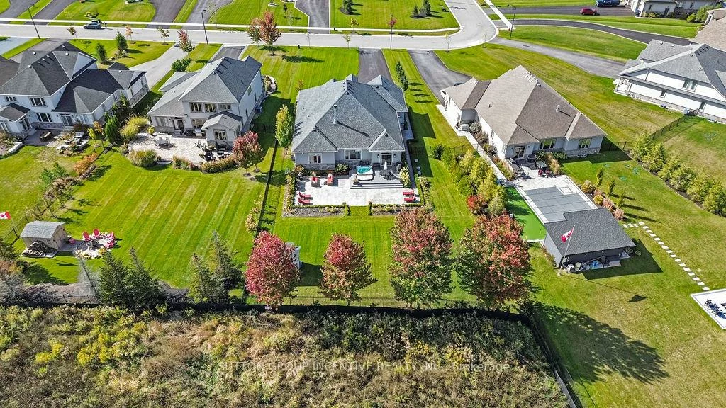 327, Sunnybrae, Stroud, Innisfil