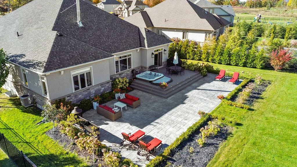 327, Sunnybrae, Stroud, Innisfil