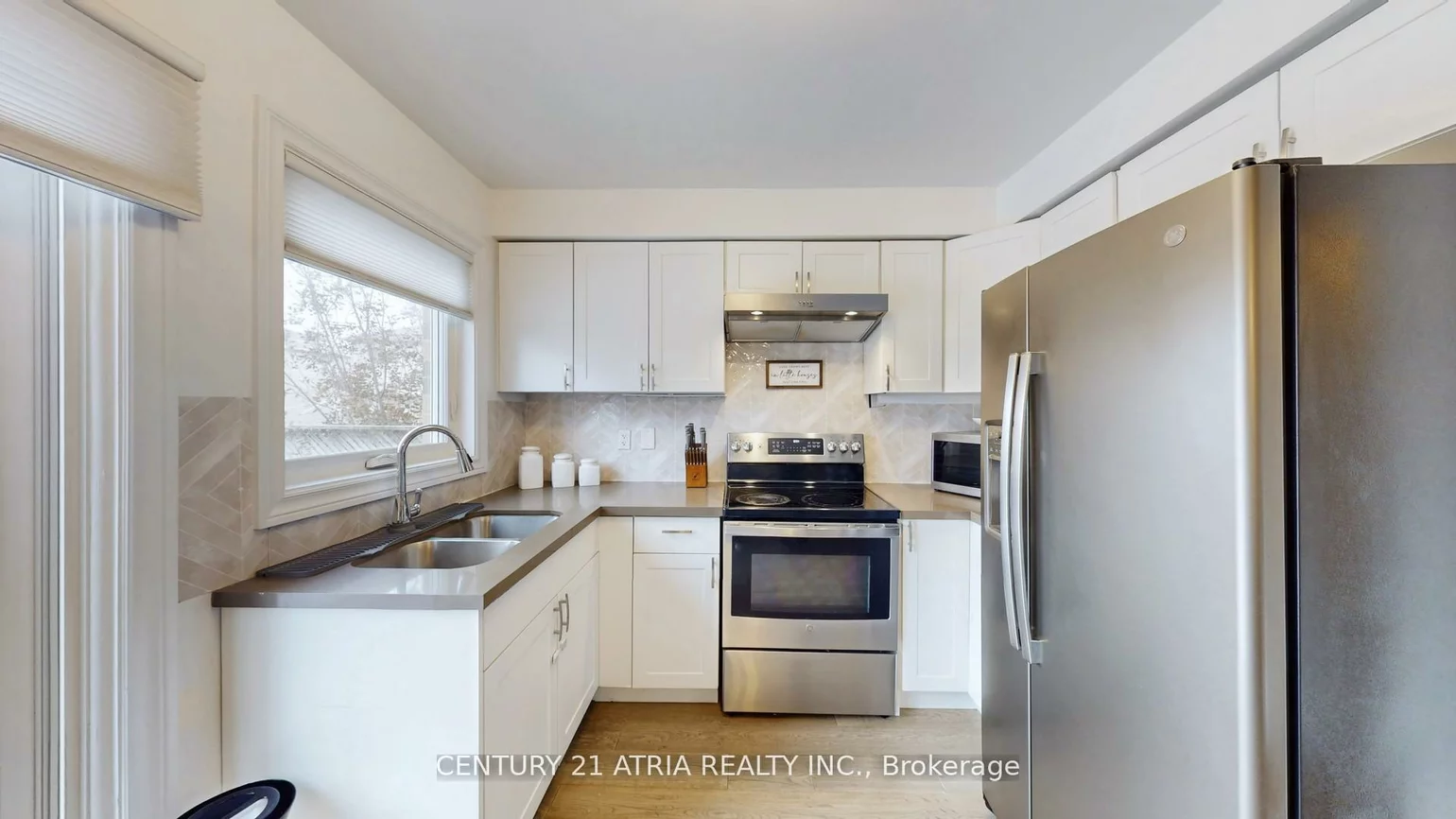 1166, Oriole, Alcona, Innisfil