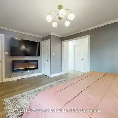 1166, Oriole, Alcona, Innisfil