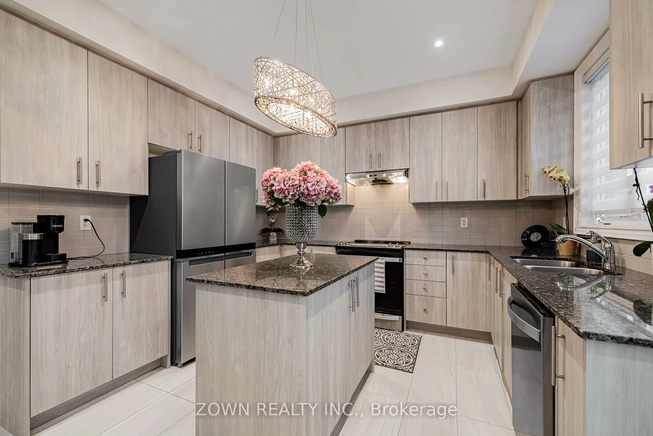 1352, Blackmore, Alcona, Innisfil