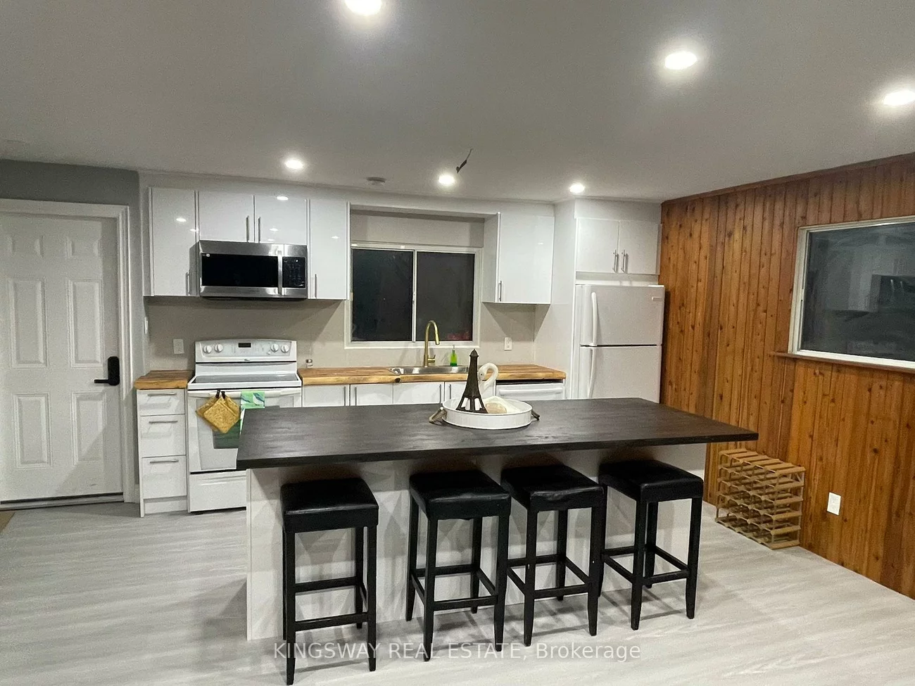 2038, St Johns, Alcona, Innisfil