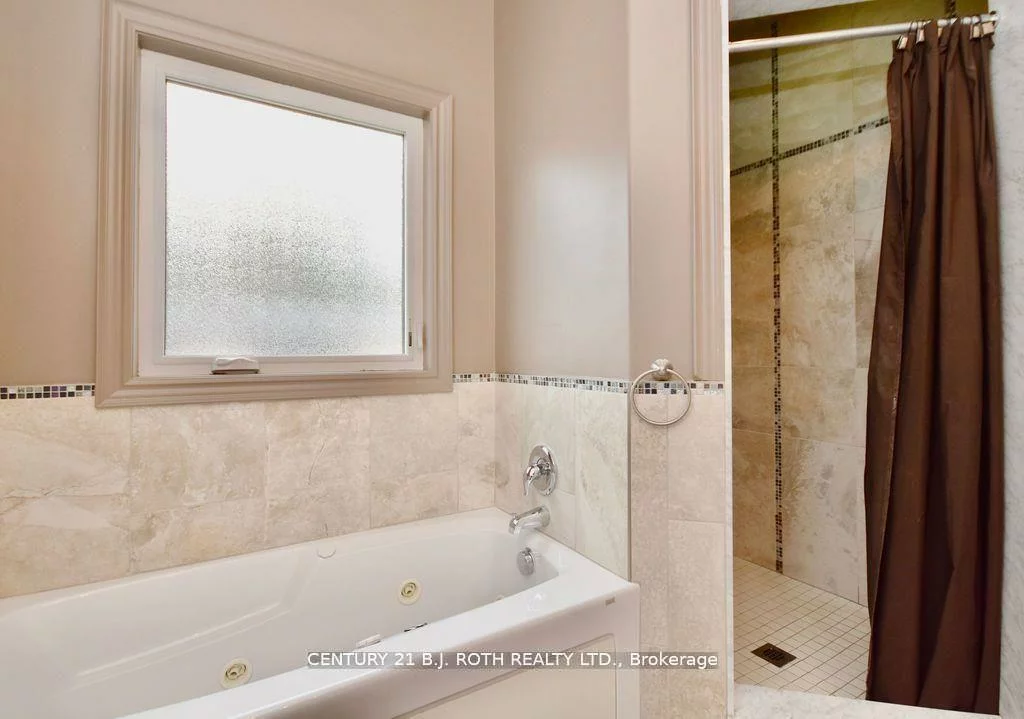 1738, Wingrove, Alcona, Innisfil