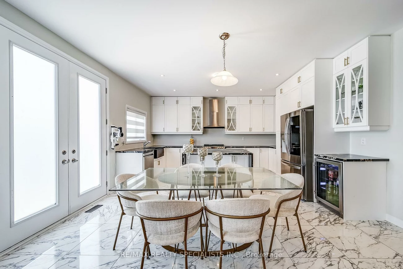 1698, Corsal, Alcona, Innisfil