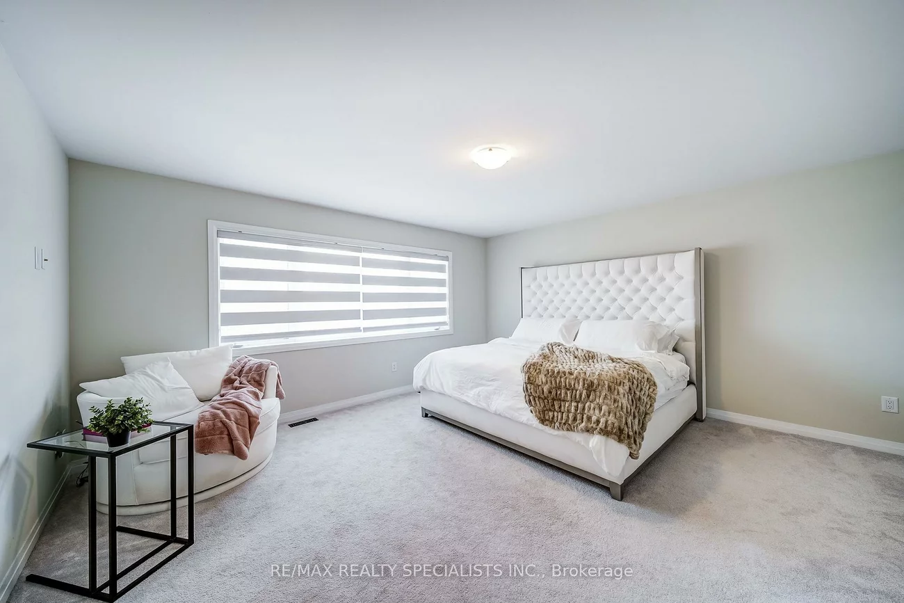 1698, Corsal, Alcona, Innisfil