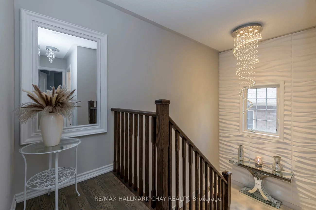 1300, Hunter, Alcona, Innisfil