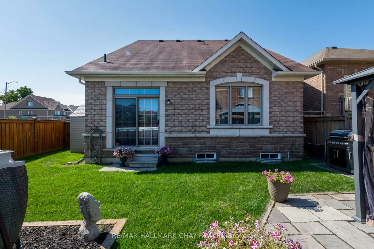 1300, Hunter, Alcona, Innisfil