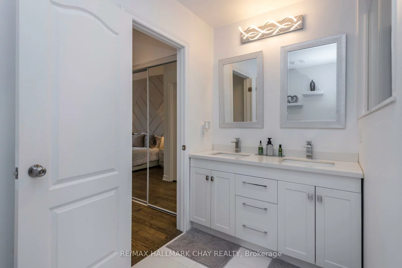 1300, Hunter, Alcona, Innisfil