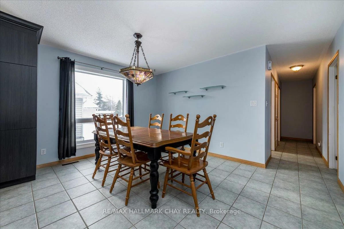 2286, 25th, Alcona, Innisfil