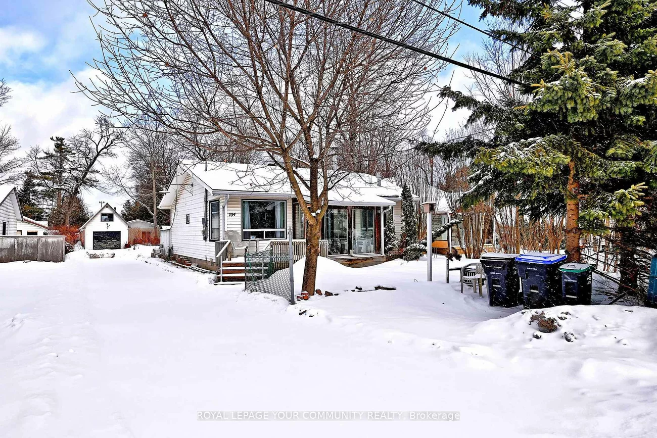 704, Hastings, Alcona, Innisfil