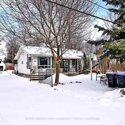 704, Hastings, Alcona, Innisfil