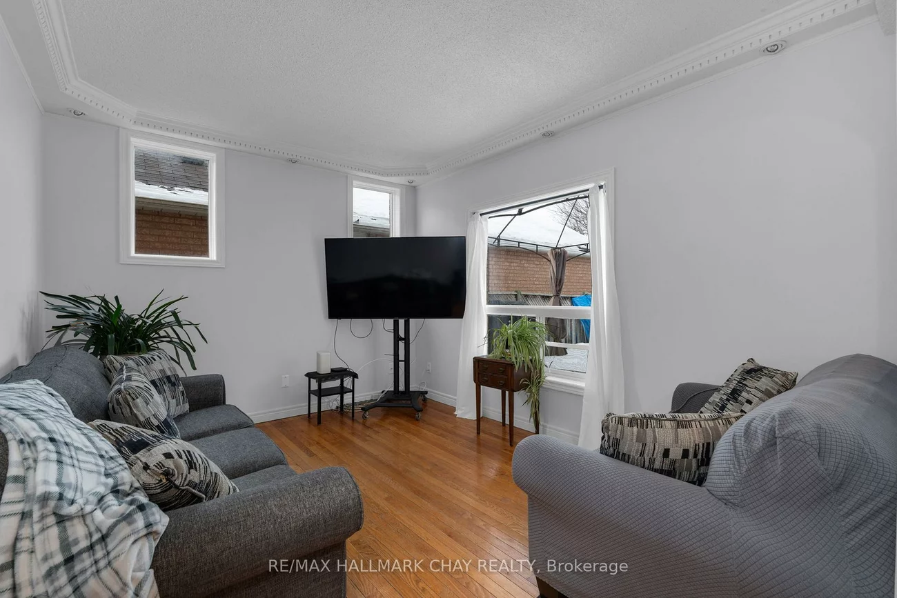 1324, Forest, Alcona, Innisfil