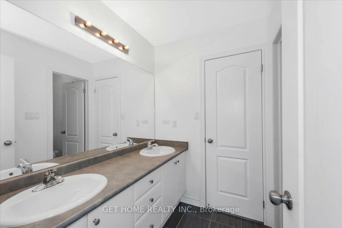 1252, Peelar, Lefroy, Innisfil