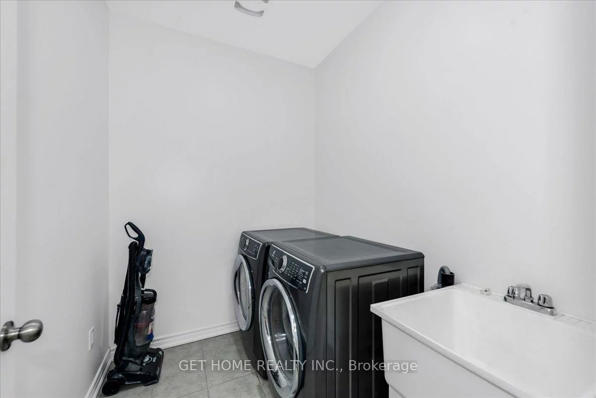 1252, Peelar, Lefroy, Innisfil