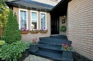 1084, Winnifred, Alcona, Innisfil