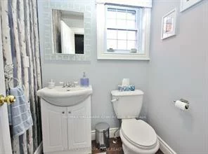 1084, Winnifred, Alcona, Innisfil