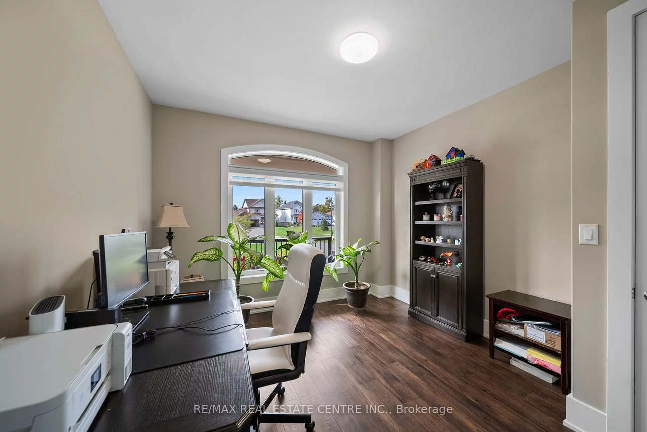 303, Sunnybrae, Stroud, Innisfil