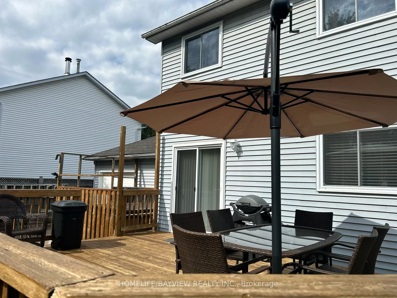 999, Anna Maria, Alcona, Innisfil