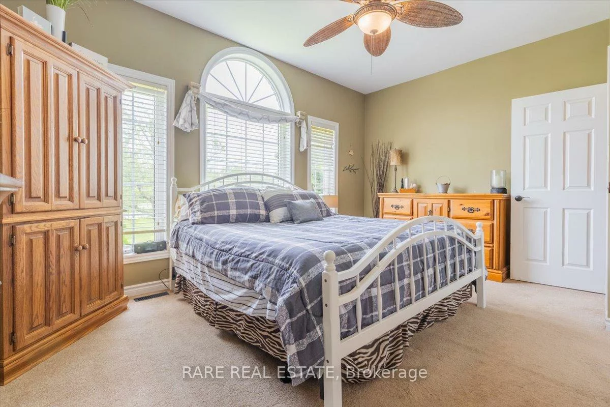 3618, Linda, Rural Innisfil, Innisfil