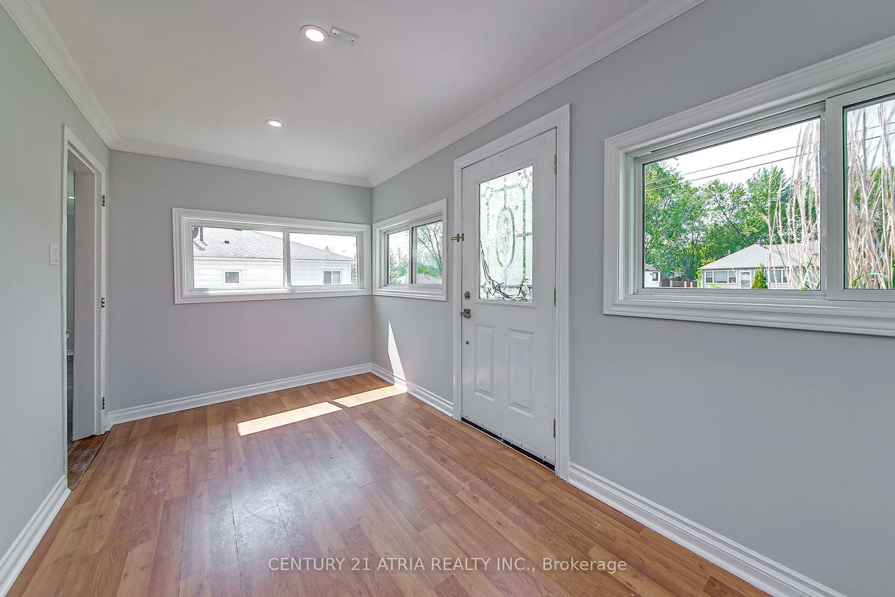 904, Maplewood, Alcona, Innisfil