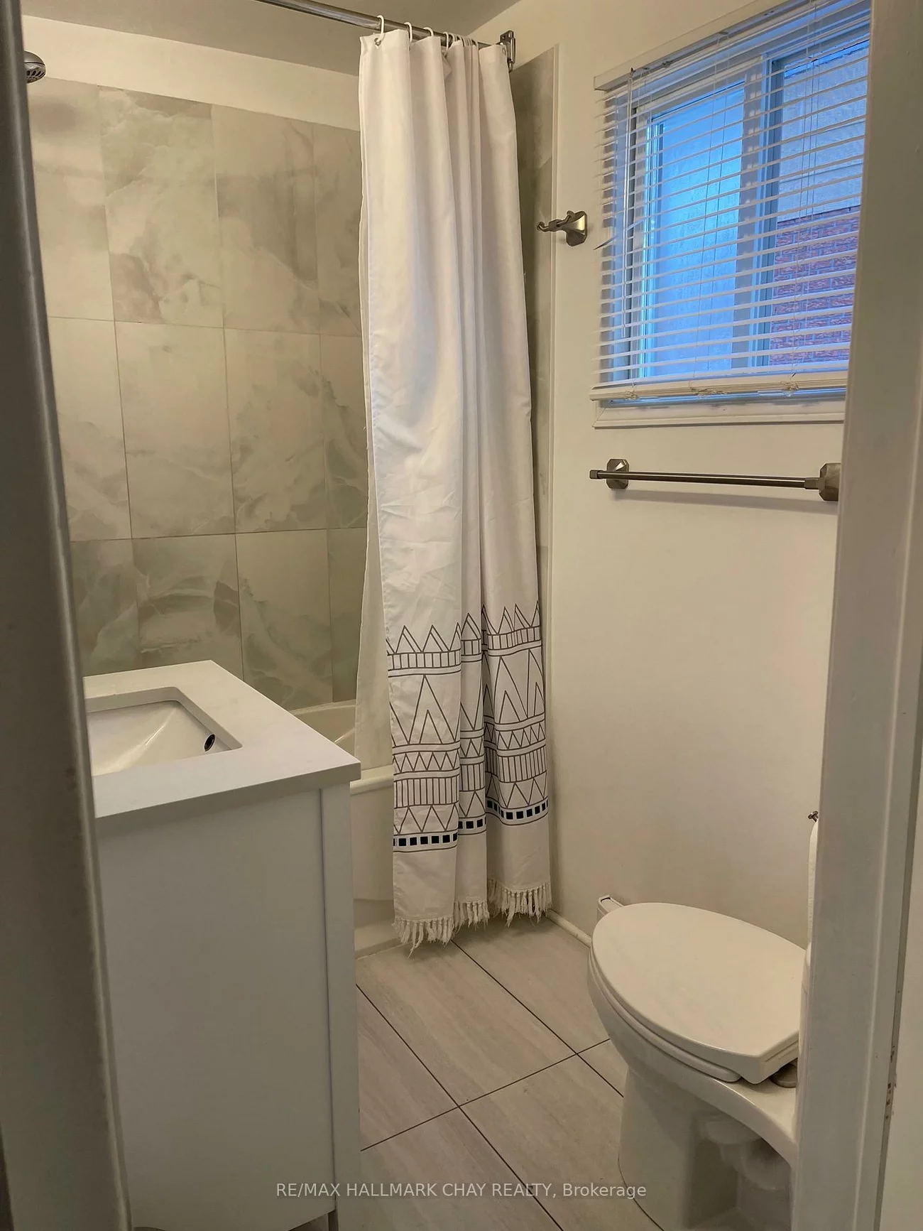 2422, 25th, Alcona, Innisfil