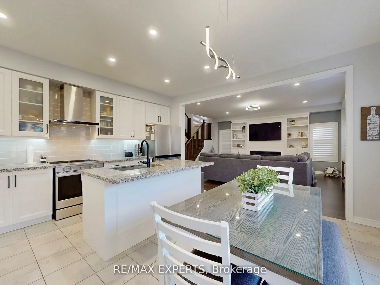 1002, Cole, Alcona, Innisfil