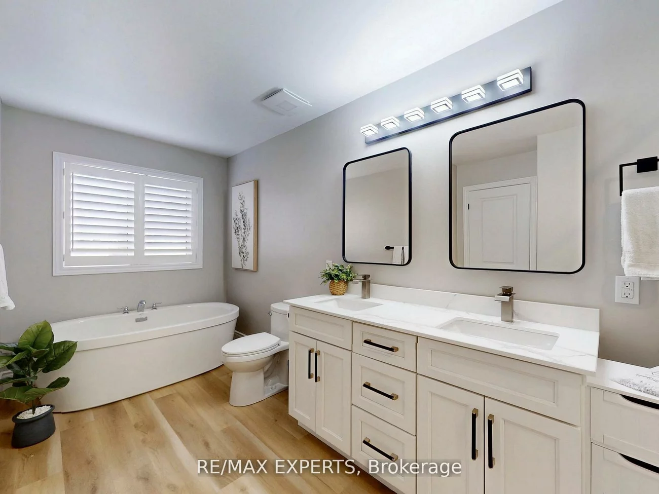 1002, Cole, Alcona, Innisfil