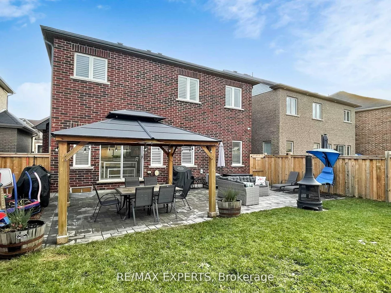 1002, Cole, Alcona, Innisfil