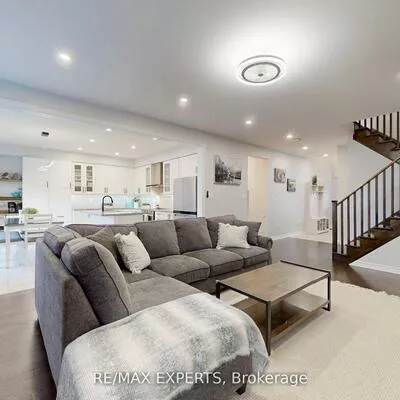 1002, Cole, Alcona, Innisfil