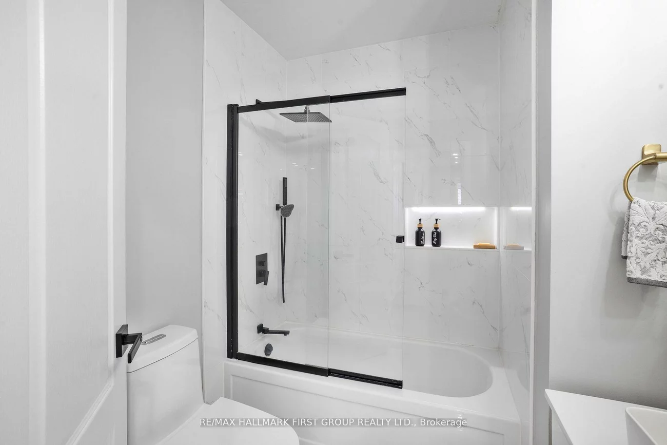 1117, Kell, Alcona, Innisfil