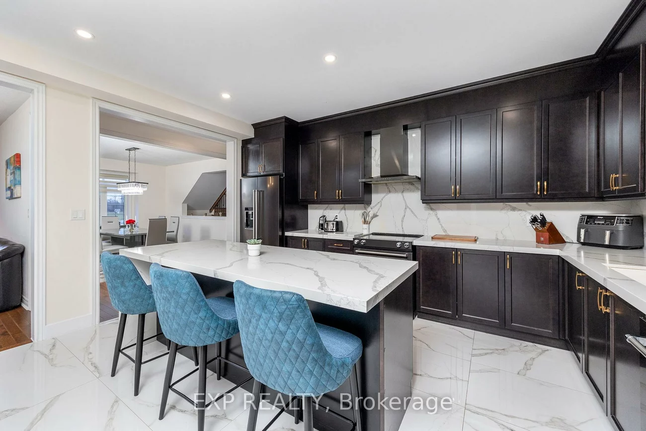 2300, Lozenby, Alcona, Innisfil