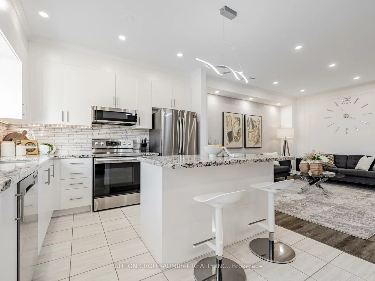 1215, Peelar, Lefroy, Innisfil