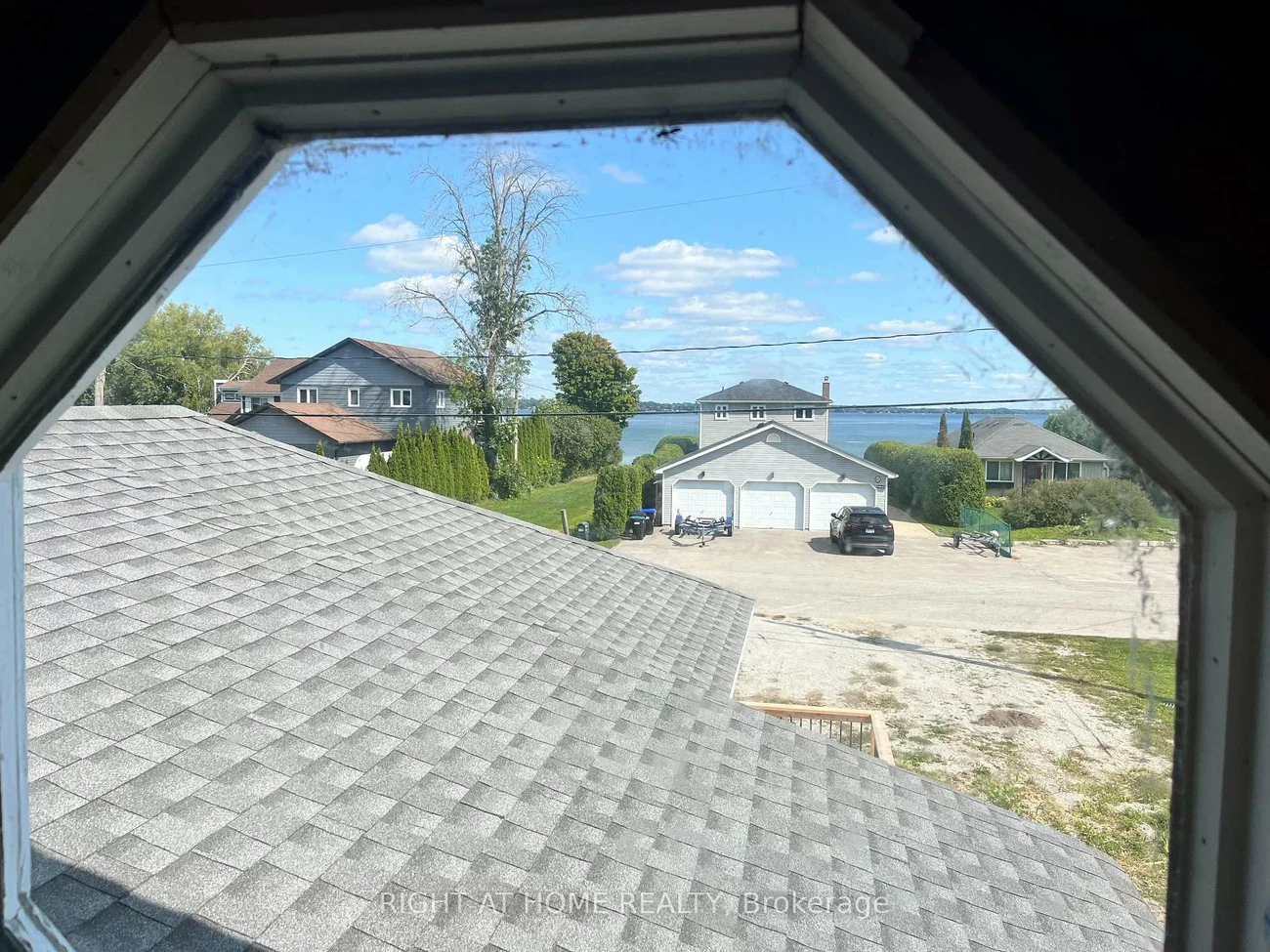 412, Limerick, Churchill, Innisfil