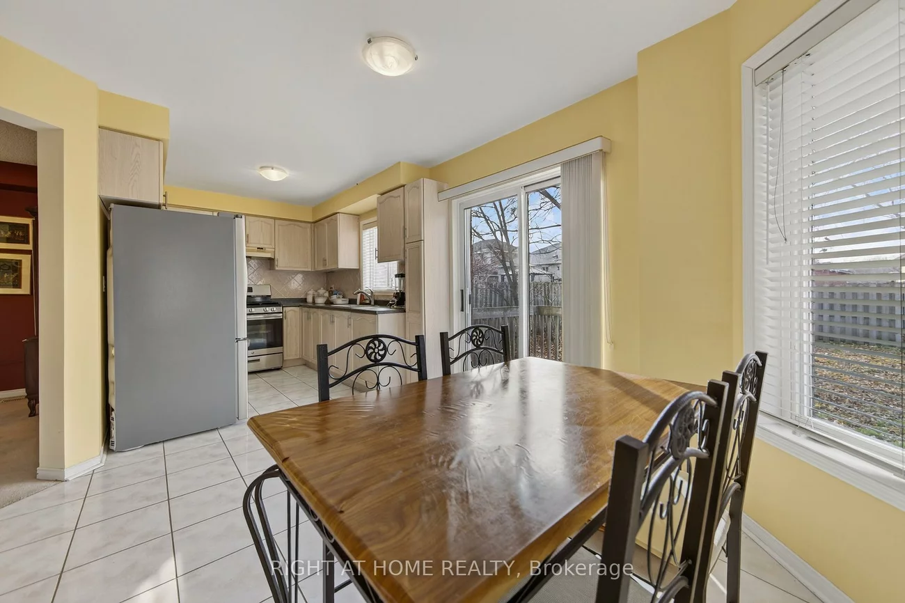 1338, Vincent, Alcona, Innisfil