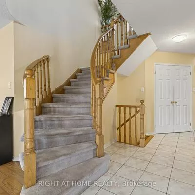 1338, Vincent, Alcona, Innisfil