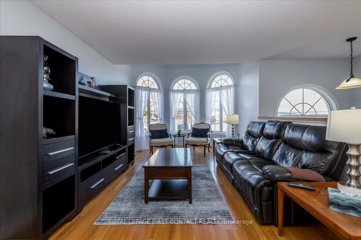 701, Happy Vale, Alcona, Innisfil