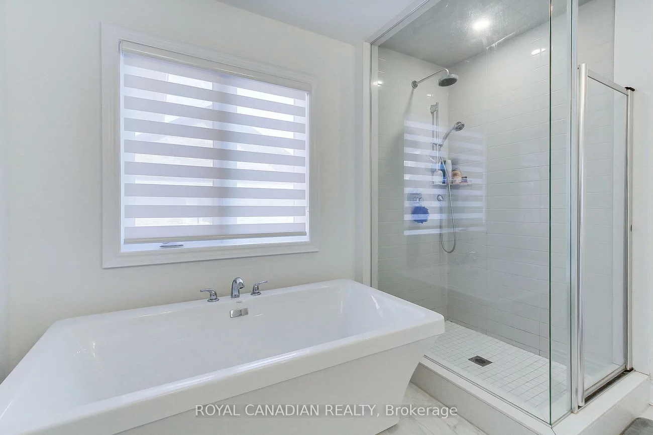 1404, Blackmore, Alcona, Innisfil