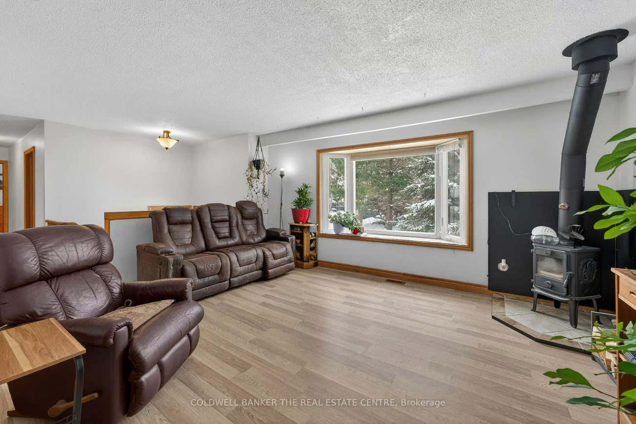 928, Blackwoods, Alcona, Innisfil