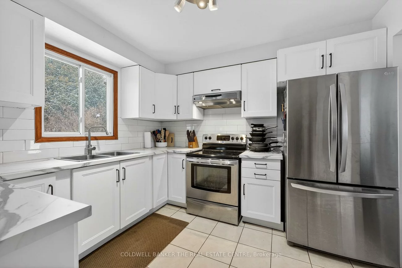 928, Blackwoods, Alcona, Innisfil