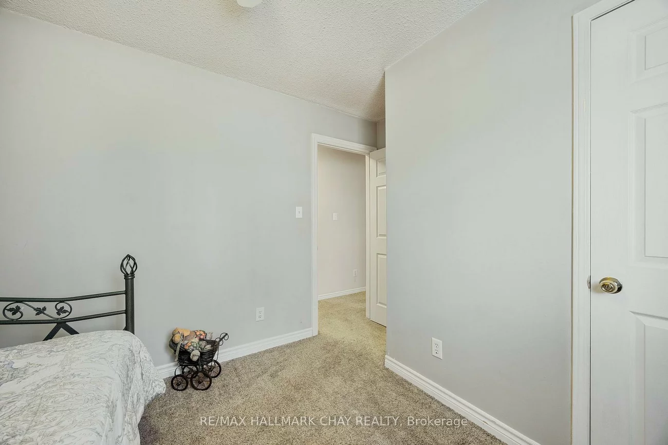 771, ROBERTS, Alcona, Innisfil