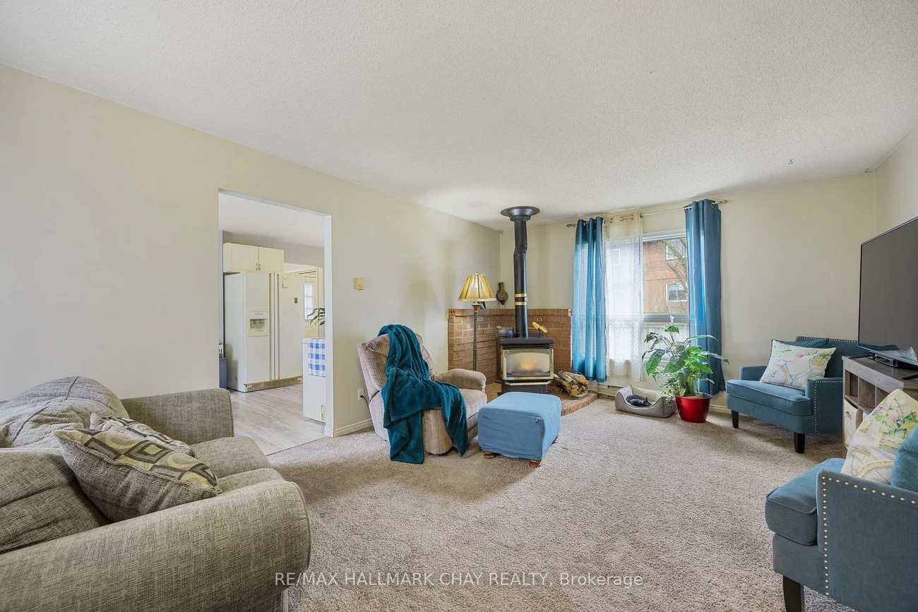 771, ROBERTS, Alcona, Innisfil