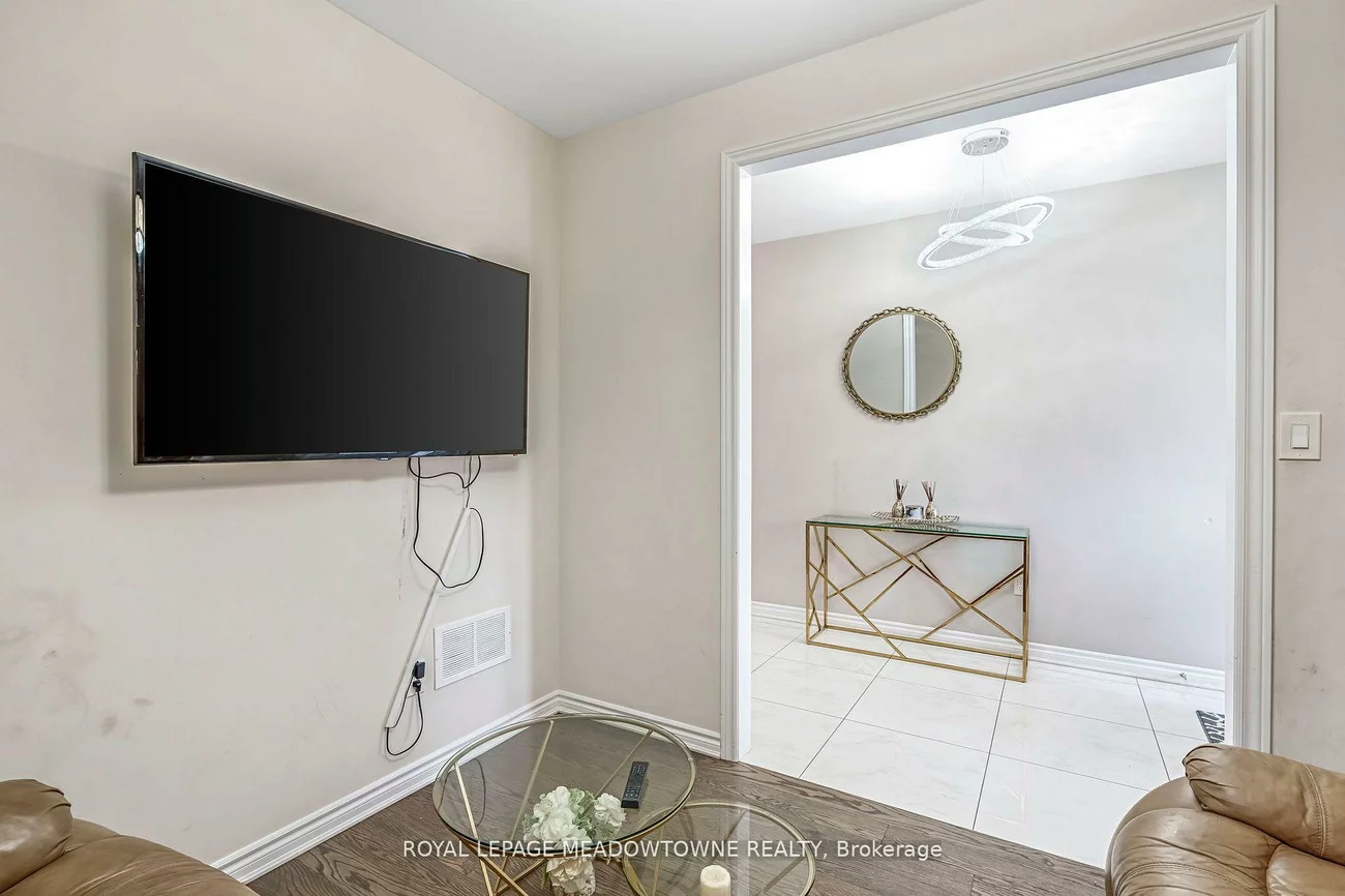 1029, Barton, Rural Innisfil, Innisfil