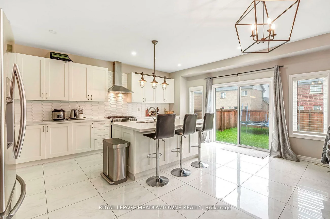 1029, Barton, Rural Innisfil, Innisfil