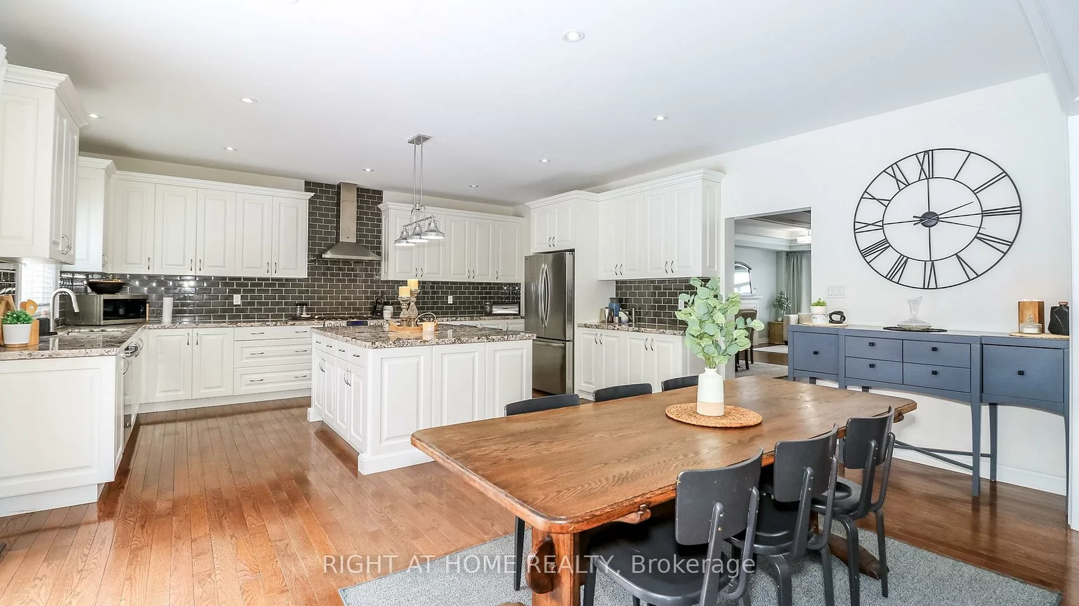 769, Freemont, Alcona, Innisfil