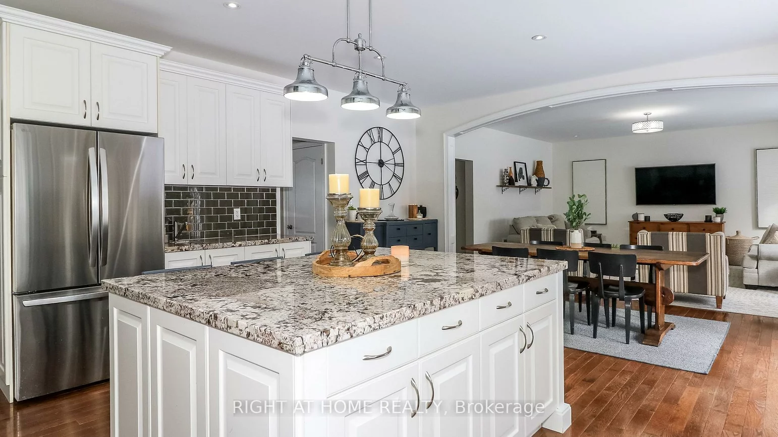 769, Freemont, Alcona, Innisfil